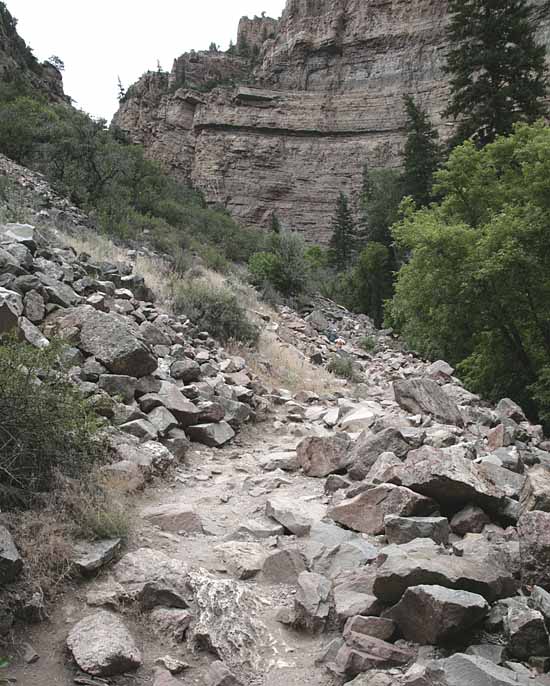 Hanging Lake Trail