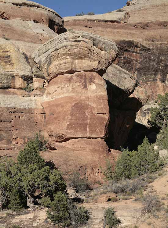 Devil's Kitchen Trail