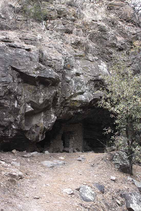 Gila Cliff Dwellings National Monument