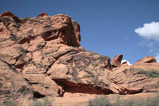 Hidden Pinyon Trail