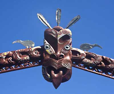 Maori carving