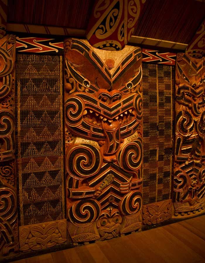 carving Maori Meeting House